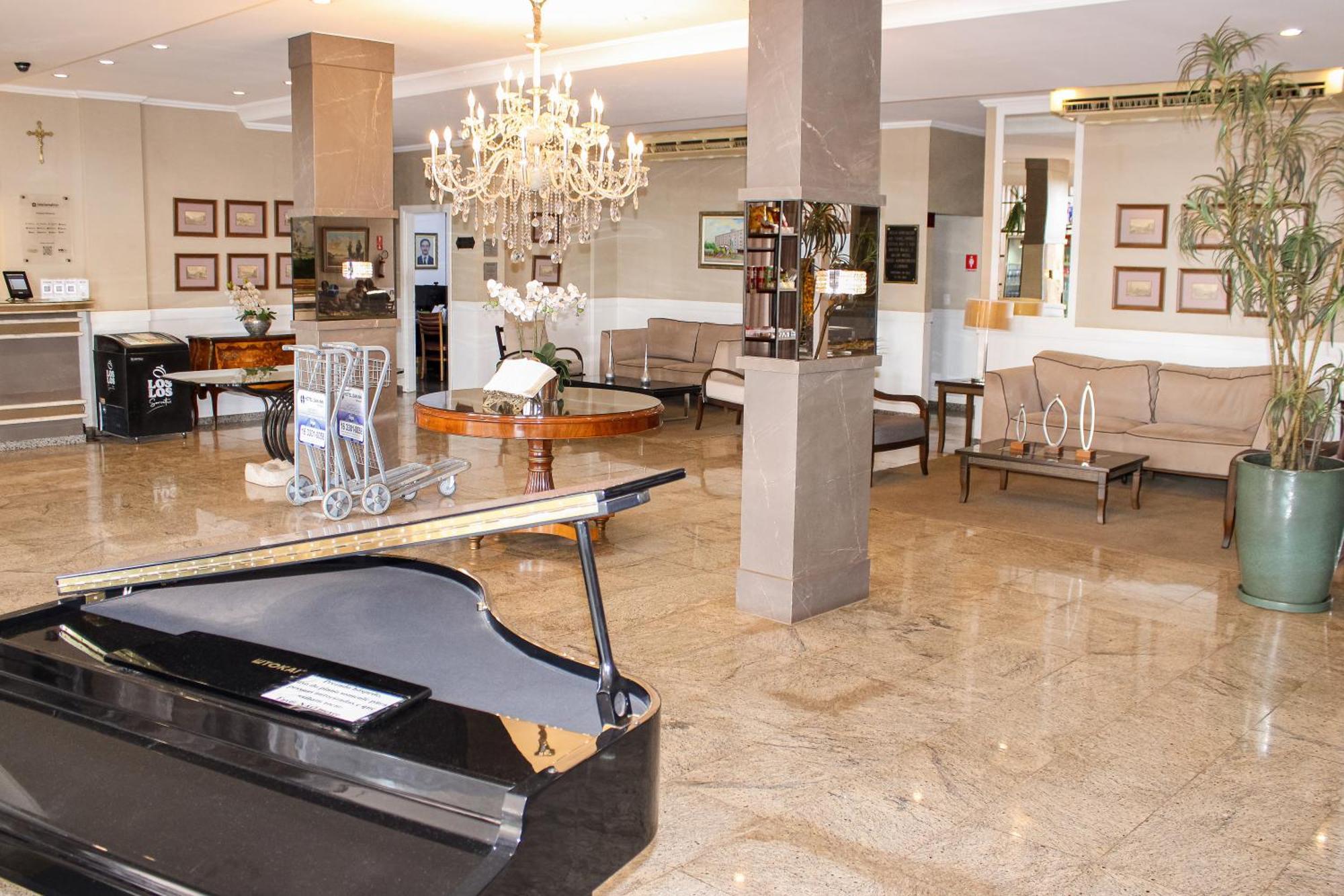 Hotel Dan Inn Araraquara By Nacional Inn Екстериор снимка